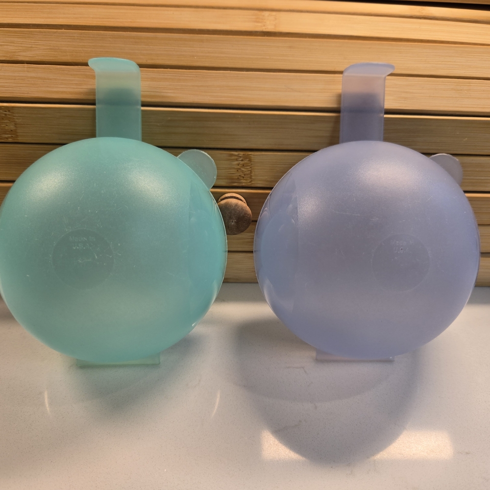 TUPPERWARE Onion Containers